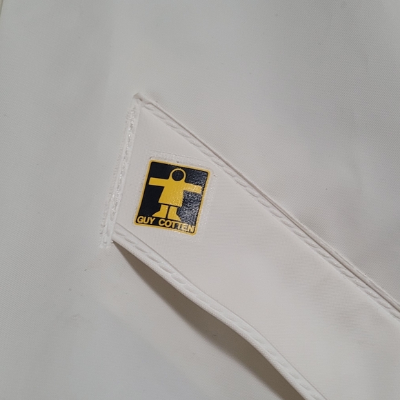 Guy Cotten White Waterproof Hooded Rain Jacket Size Medium Made in France - Picture 2 of 5